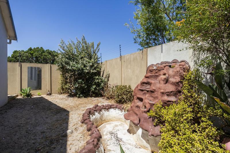 3 Bedroom Property for Sale in Parklands Western Cape